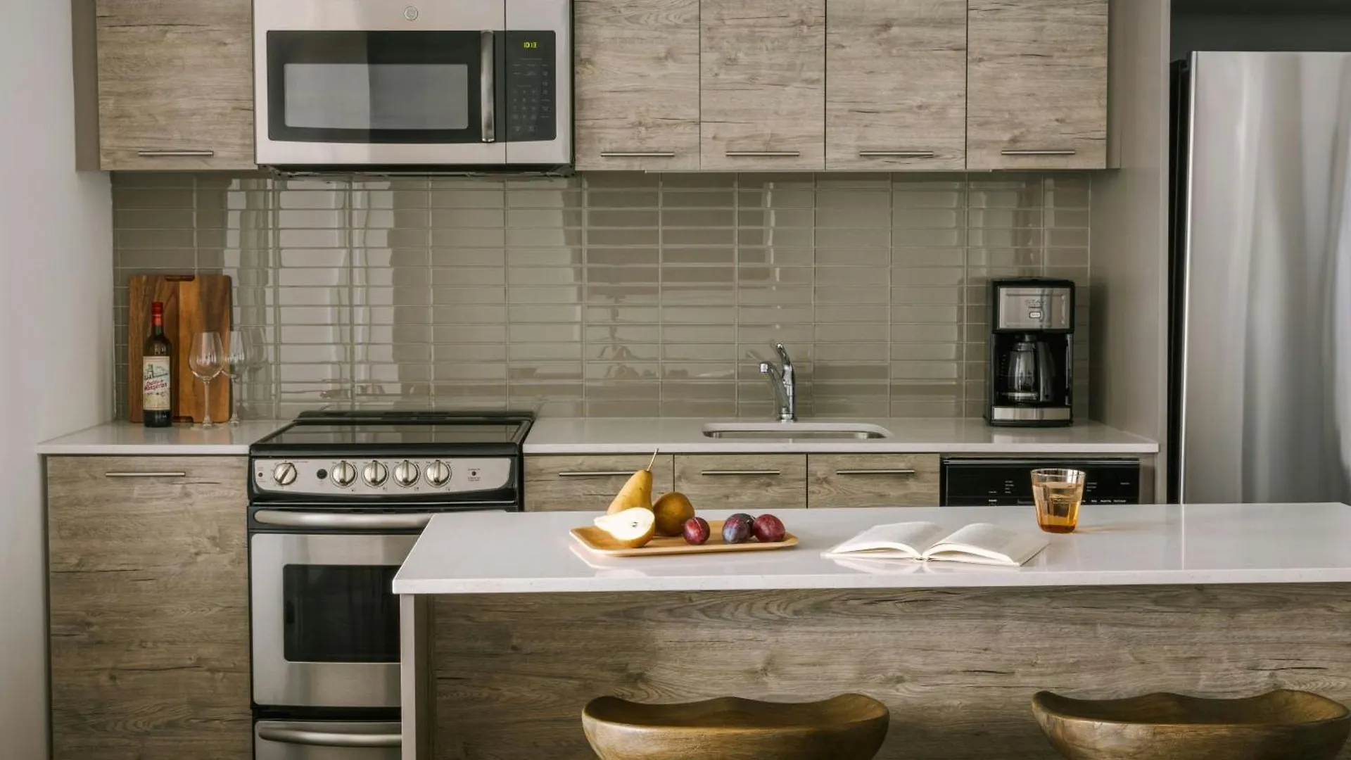 Hotel Sonder By Marriott Bonvoy The Liberty Apartments Liberty Village Toronto