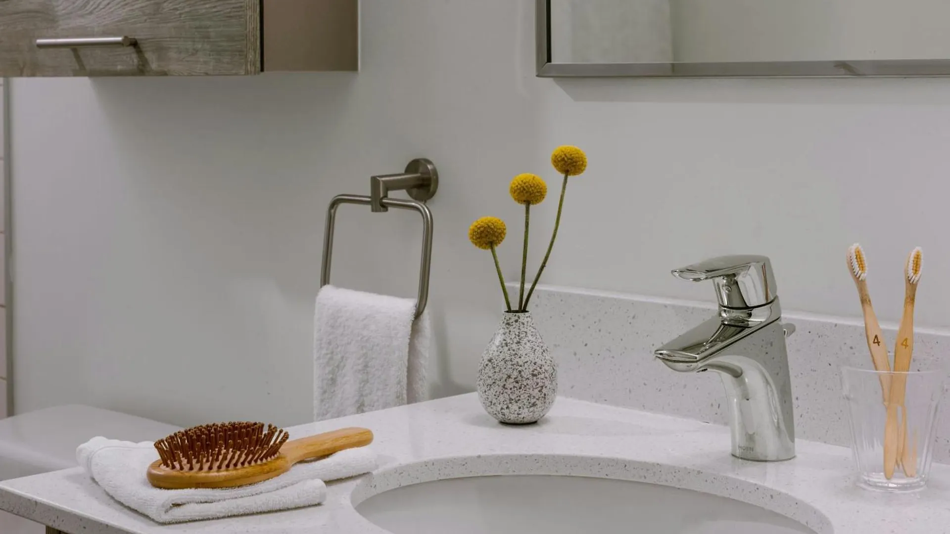 Hotel Sonder By Marriott Bonvoy The Liberty Apartments Liberty Village Toronto