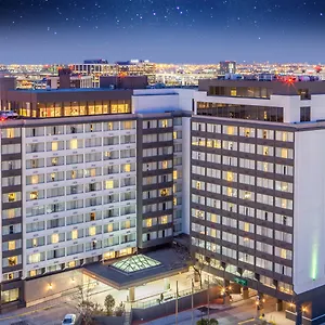**** Hotel International Airport By Ihg Canada
