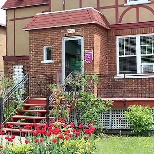 ** Hotel Michel Doyon Canada